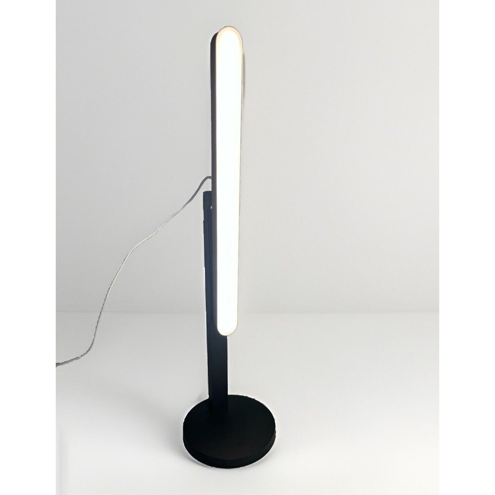 Logitech Litra Beam Premium LED Streaming Light. LIGHT ONLY